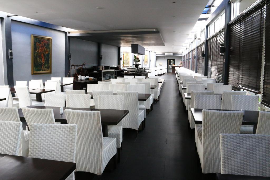 Griptha Hotel Kudus Exterior photo