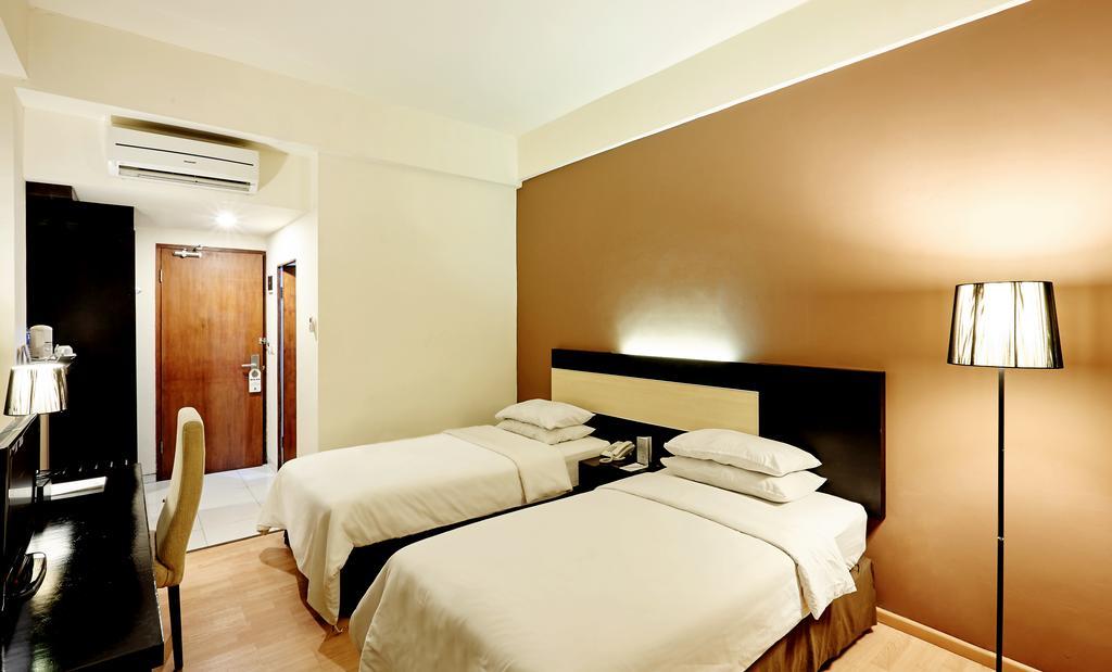 Griptha Hotel Kudus Exterior photo